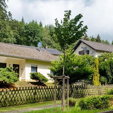 Idyllic Bungalow In Feusdorf With Forest View Buitenkant foto