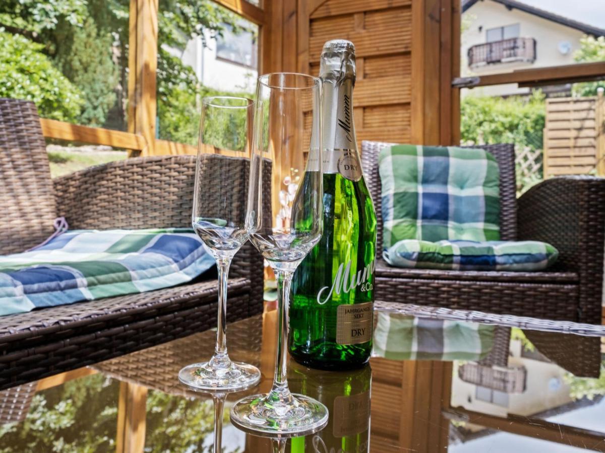 Idyllic Bungalow In Feusdorf With Forest View Buitenkant foto
