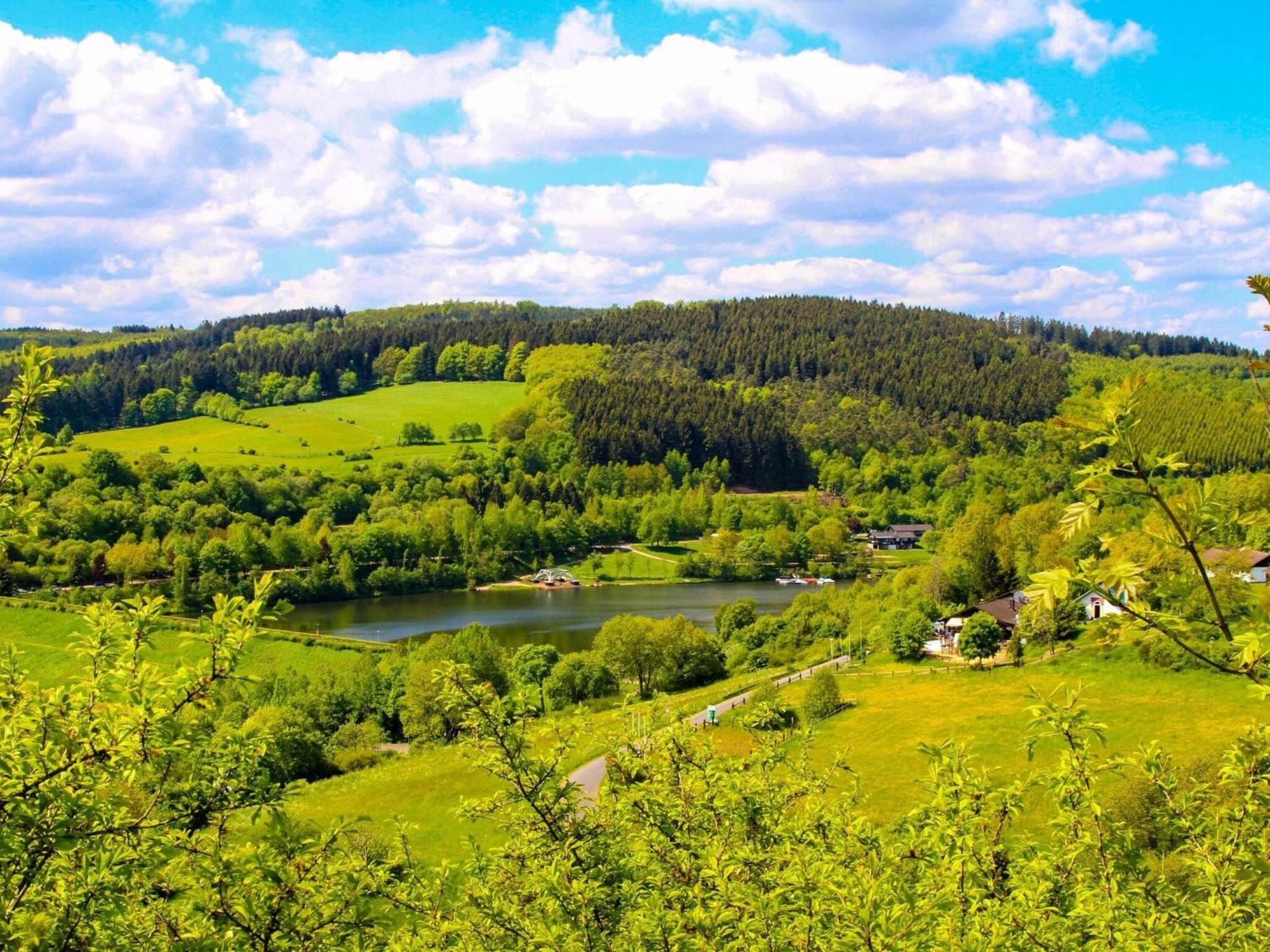 Idyllic Bungalow In Feusdorf With Forest View Buitenkant foto