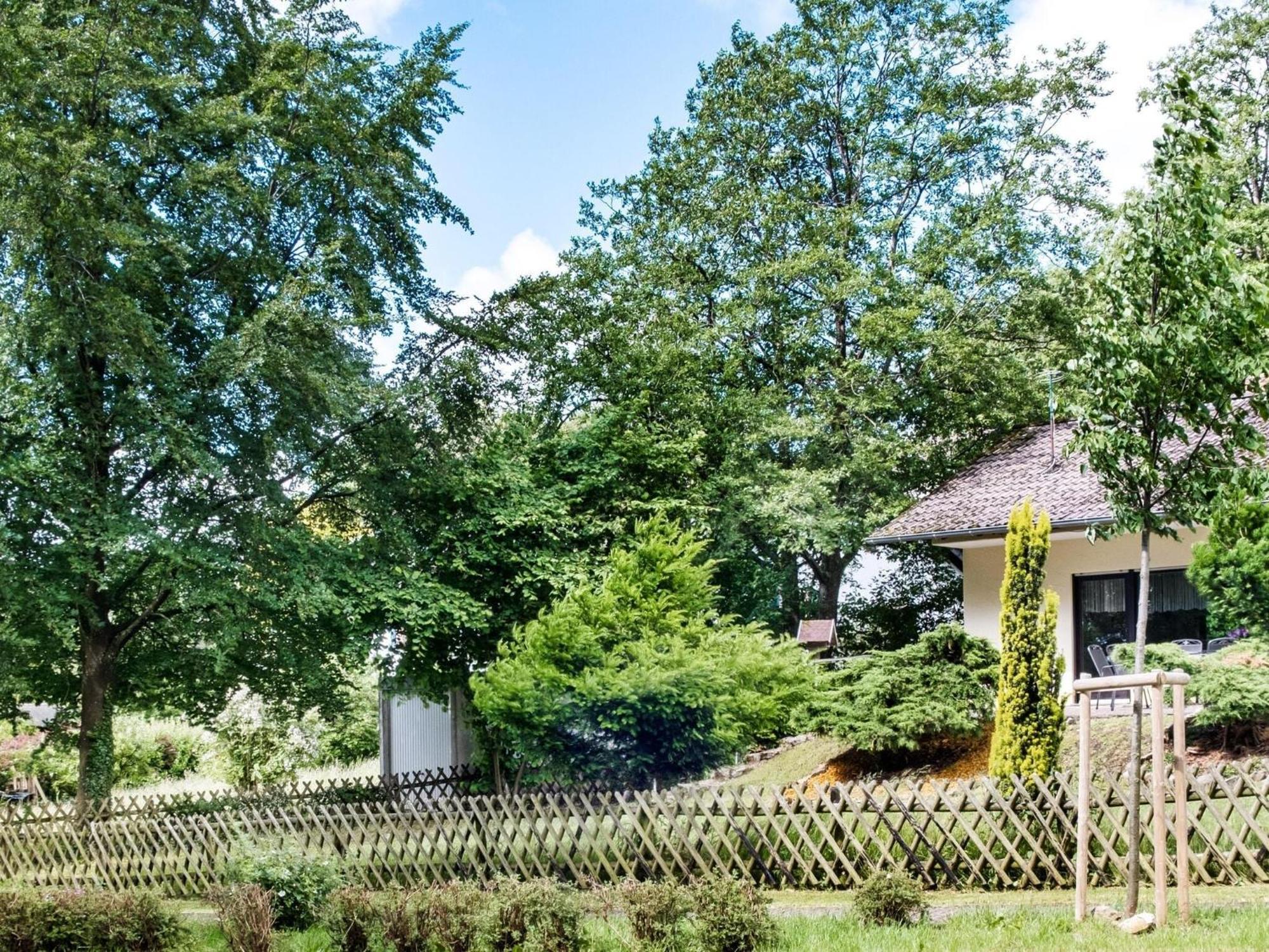 Idyllic Bungalow In Feusdorf With Forest View Buitenkant foto